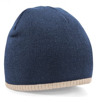 Two-tone pull-on beanie