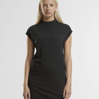 Womens extended shoulder dress