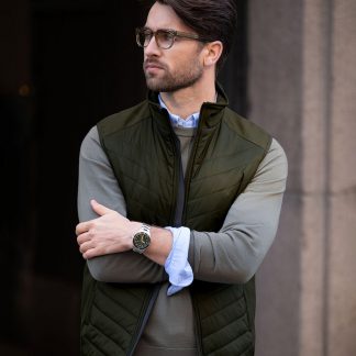 Benton  versatile hybrid vest