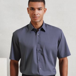 Short sleeve poplin shirt