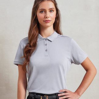 Womens performance chino shorts