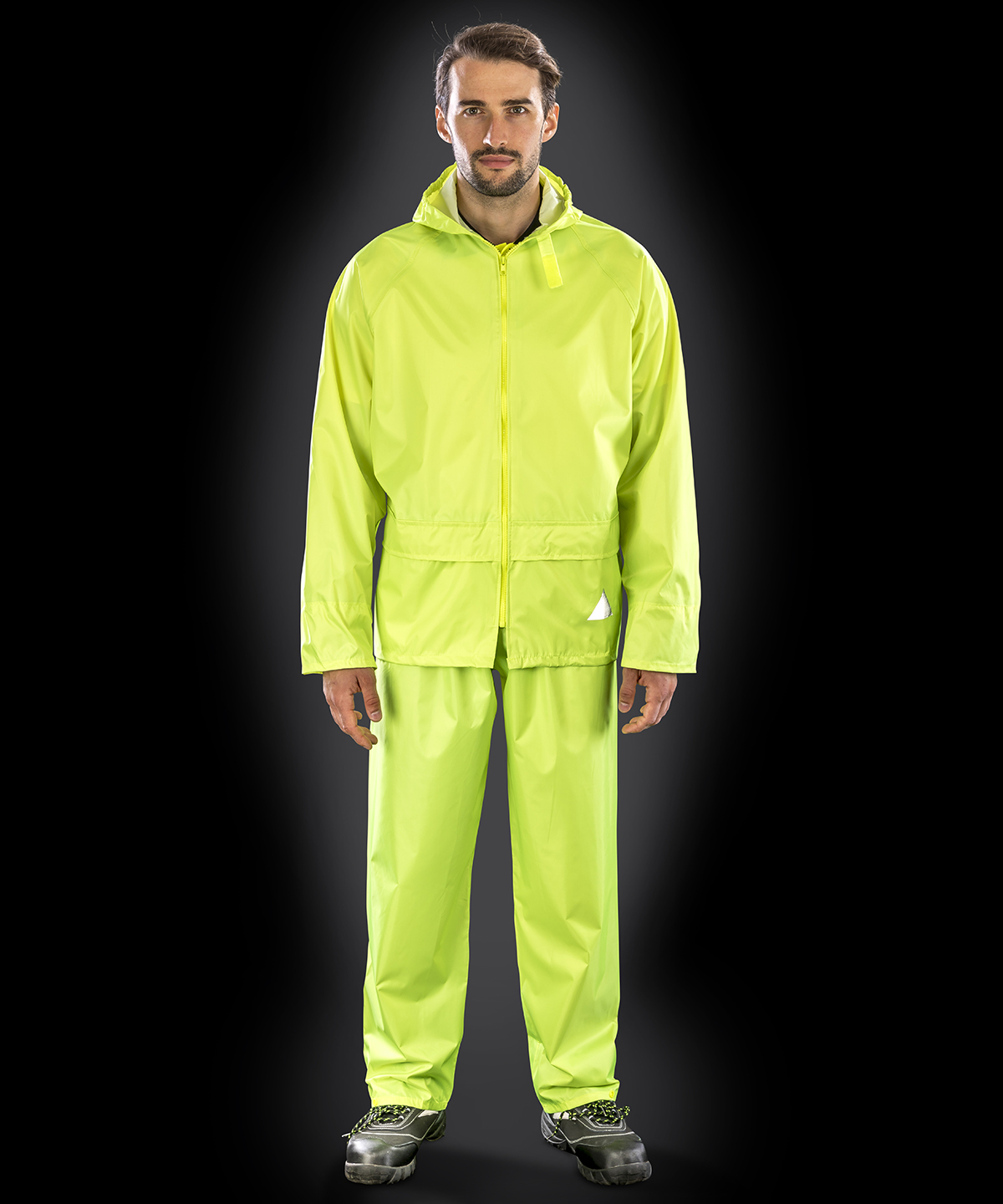 RE95A_LS00_2025.jpg Waterproof jacket and trouser set