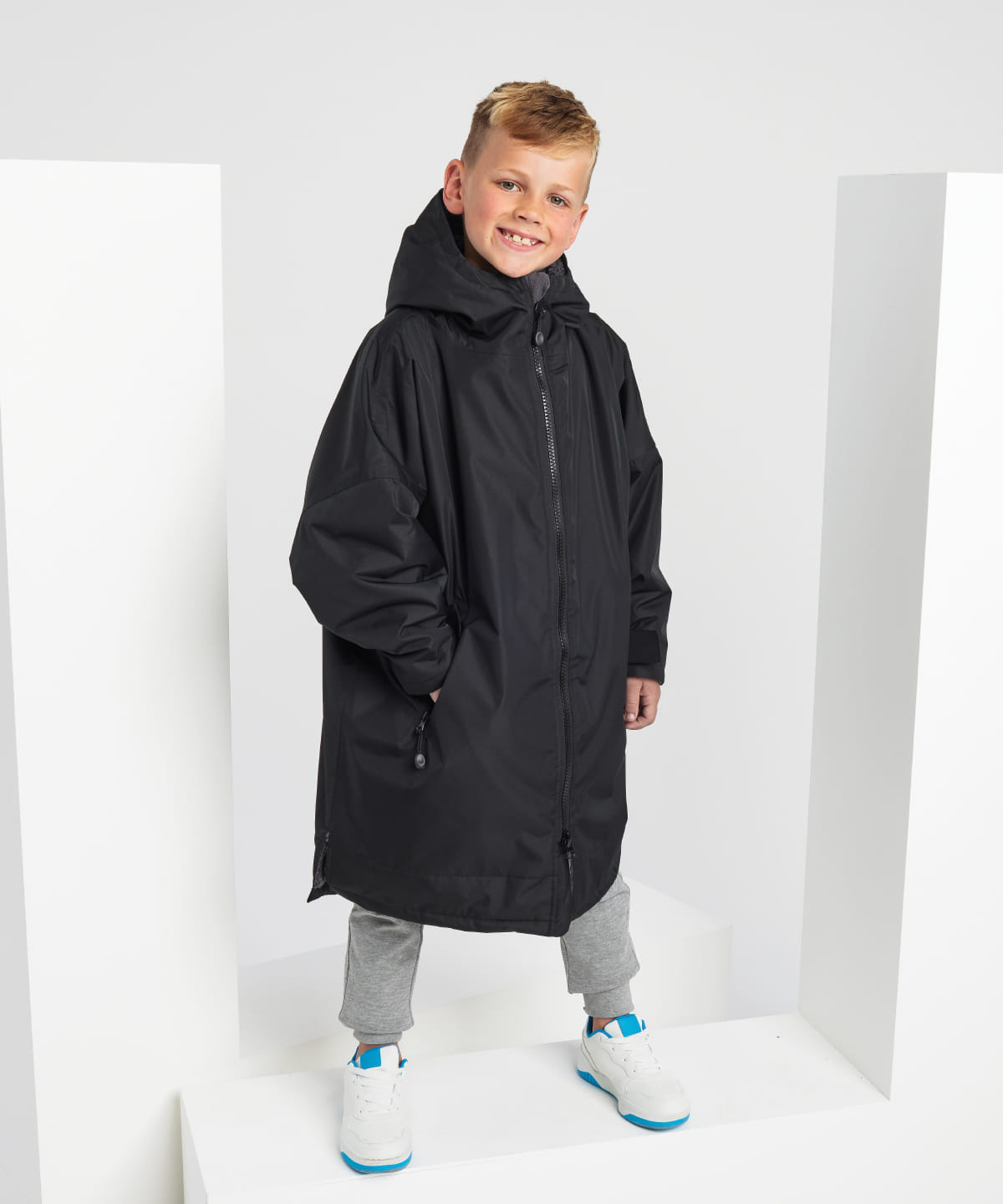 Kids TriDri All-seasons waterproof changing robe