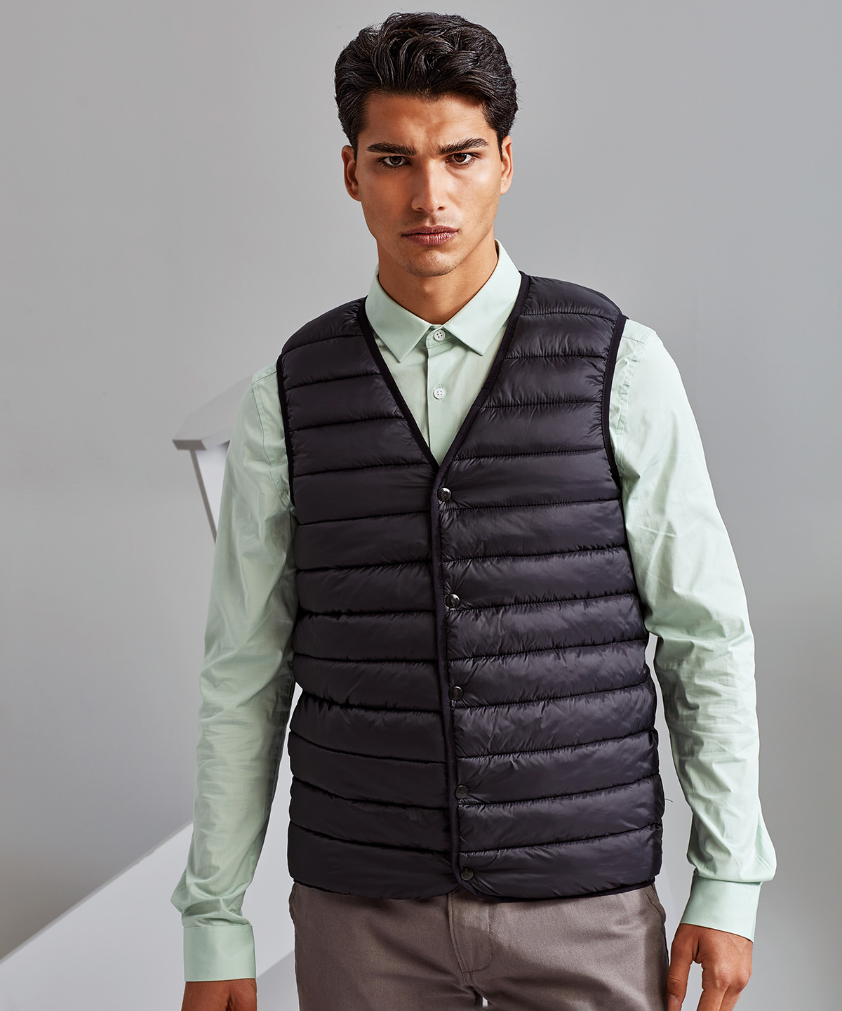 TS042_LS00_2025.jpg Padded gilet vest